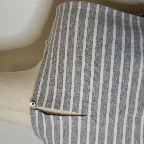 NEW J. Crew Stripes Top Jewel Neckline Sleeveless Casual Preppy Summer Vacation - Picture 7 of 11